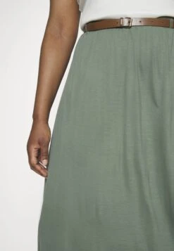 Vero Moda Curve Vmlinn Belt Ankle Skirt - Maxirok - Laurel Wreath -Vero Moda e66e68e9678345538f43a0fbe8eee8ce