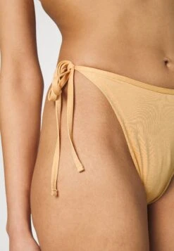 Vero Moda Vmeria Swim Set - Bikini - Mock Orange 12 Vero Moda Vmeria Swim Set - Bikini - Mock Orange -Vero Moda ea16398e56b147e8bce7aed8ac58f6c0