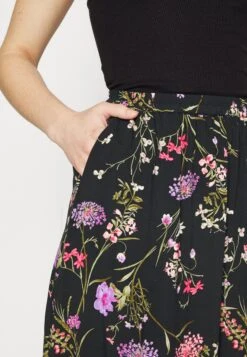 Vero Moda Tall Vmeasy Skirt - Maxirok - Black/Mille -Vero Moda f245239ecf92492ebb9cd6f3bf917abb