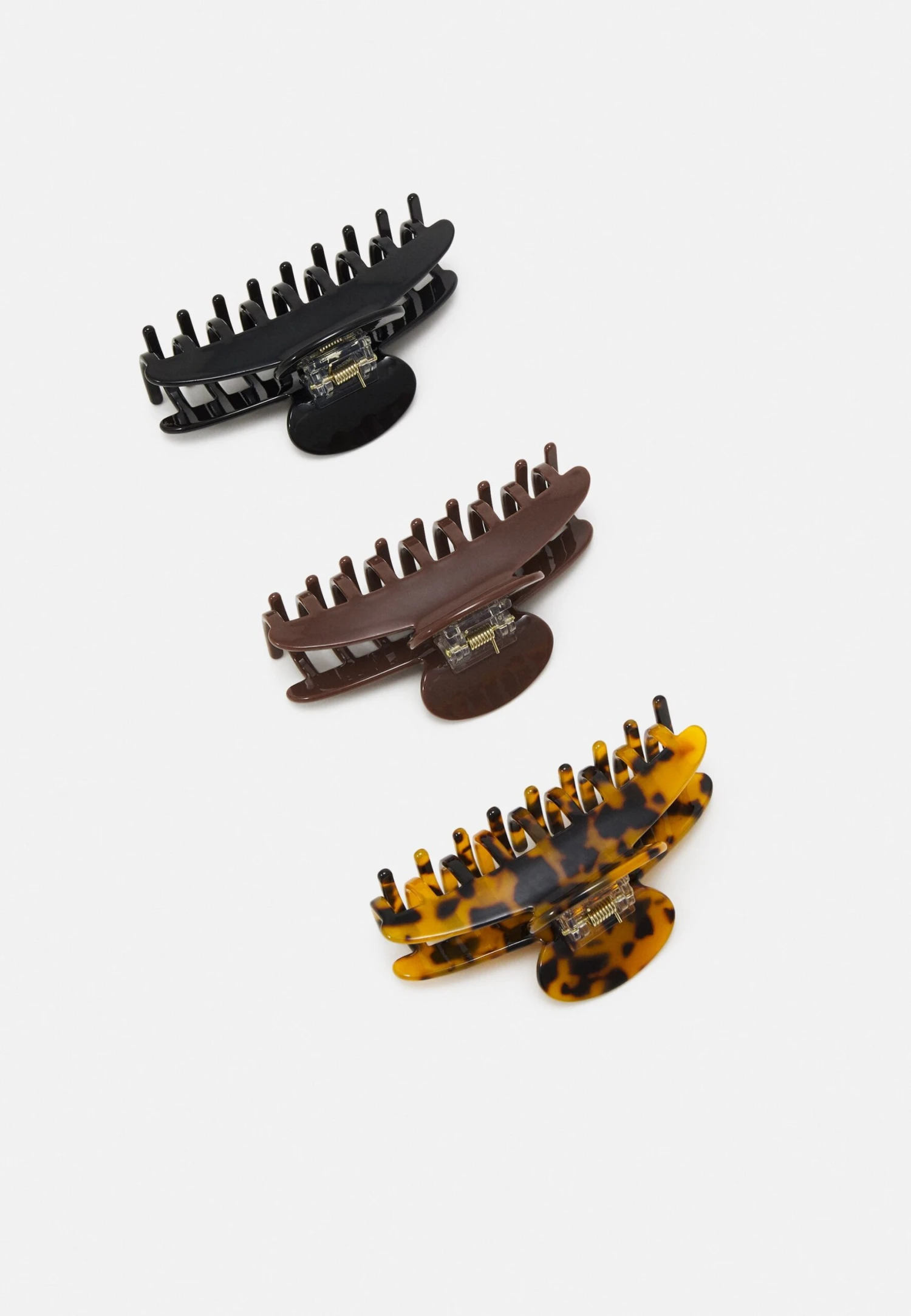 Vero Moda Vmjoan Hair Claw 3 Pack - Haaraccessoire - Turtle/ Black Solid/ Brown Solid 2 Vero Moda Vmjoan Hair Claw 3 Pack - Haaraccessoire - Turtle/ Black Solid/ Brown Solid - Afbeelding 2