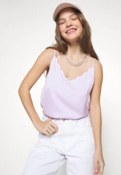 Vero Moda Petite Vmkathy Shr Wide Clr Jeans Ptt - Bootcut Jeans - Snow White 9 Vero Moda Petite Vmkathy Shr Wide Clr Jeans Ptt - Bootcut Jeans - Snow White -Vero Moda f87d1c791e98421cb9d13e600538651a