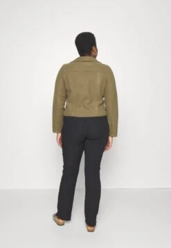 Vero Moda Curve Short Biker Jacket- Bomberjacks - Capers 9 Vero Moda Curve Short Biker Jacket- Bomberjacks - Capers -Vero Moda fe1ecd7a7dbf40cd8381a13b28463e92