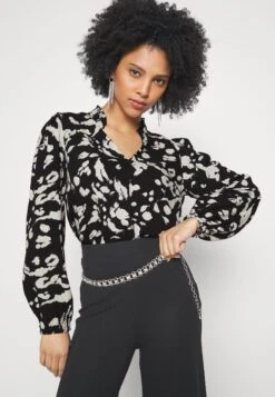 Vero Moda Petite Vmeasy Volume Top- Blouse - Black/Cila -Vero Moda fe2c0f273c7b4cc79ded895ff24f7910