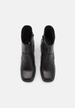 Vero Moda Vmninna- Enkellaarsjes Met Plateauzool - Black 11 Vero Moda Vmninna- Enkellaarsjes Met Plateauzool - Black -Vero Moda ffd89f280e5b4b3ebbb64debafbc2be8